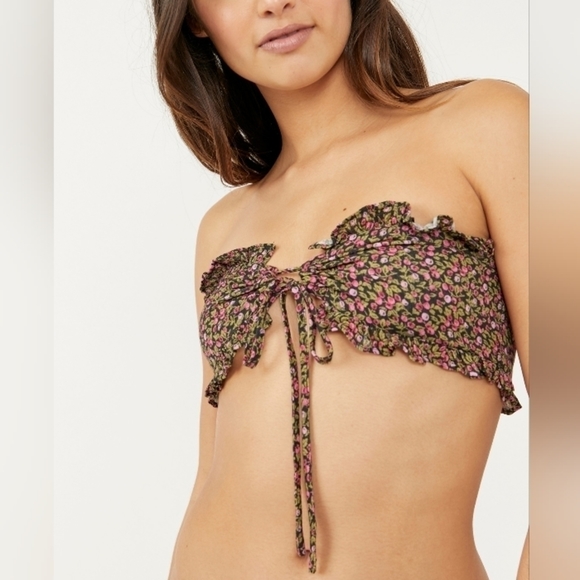 NWT Free People picnic bandeau in Black Combo Medium - Picture 1 of 9
